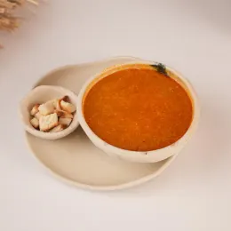 توم يام